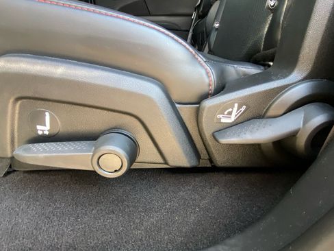 Used 2019 Dodge Journey GT AWD/4WD image 13