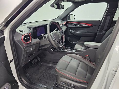 Used 2026 Chevrolet TrailBlazer RS w/ Convenience Package FWD image 15