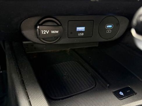 Used 2024 Hyundai Elantra SEL w/ Convenience Package FWD image 50