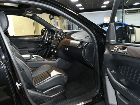 Used 2018 Mercedes-Benz GLE 43 AMG 4MATIC image 46