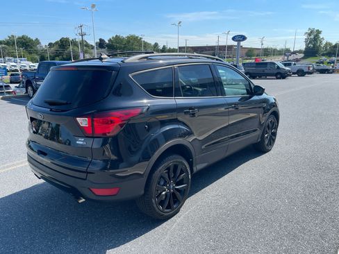 Used 2019 Ford Escape SE AWD/4WD image 5