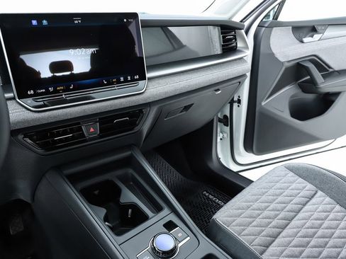 New 2026 Volkswagen Tiguan S FWD image 60