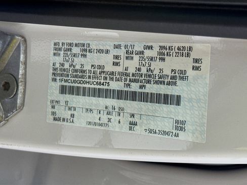 Used 2017 Ford Escape SE image 55