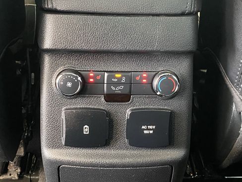 Used 2019 Ford Explorer Limited w/ Ford Safe & Smart Package AWD/4WD image 44