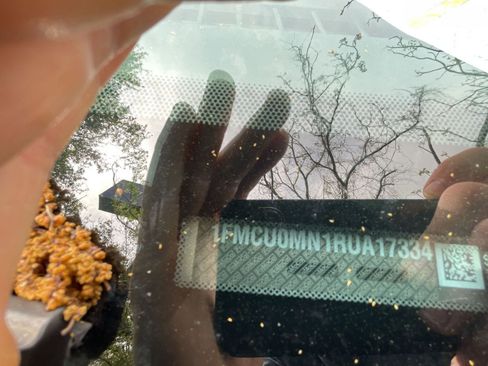 Used 2024 Ford Escape ST-Line image 5