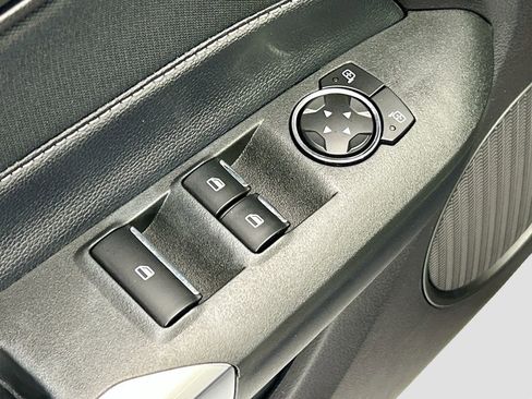 Used 2018 Ford Mustang EcoBoost w/ Equipment Group 101A image 20