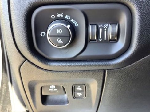 Certified 2022 RAM 1500 Laramie AWD/4WD image 28