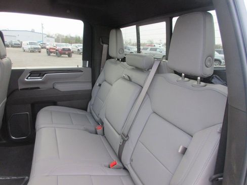 New 2026 GMC Sierra 3500 SLT w/ SLT Premium Package AWD/4WD image 14