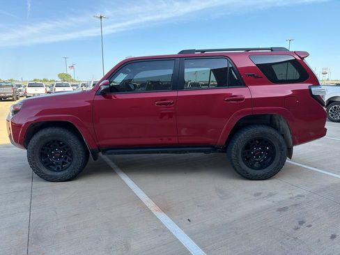 Used 2023 Toyota 4Runner TRD Off-Road Premium w/ Off Road Premium Plus Package AWD/4WD image 6