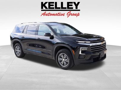 Used 2026 Chevrolet Traverse LT