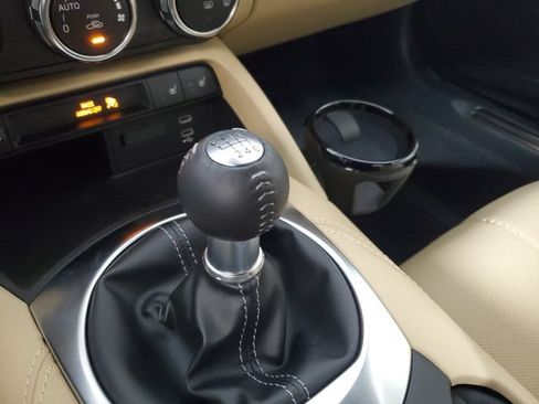 New 2026 MAZDA MX-5 Miata RF Grand Touring RWD image 25