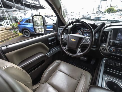 Used 2015 Chevrolet Silverado 2500 LTZ w/ LTZ Plus Package AWD/4WD image 26