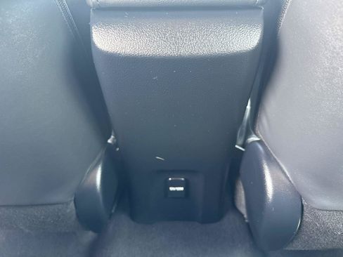 Used 2016 Toyota Prius Four FWD image 26
