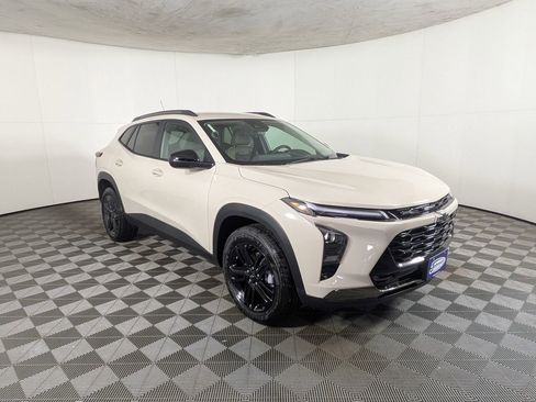 New 2026 Chevrolet Trax ACTIV w/ Driver Confidence Package image 5