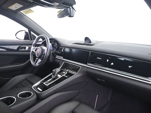 Certified 2020 Porsche Panamera RWD image 22