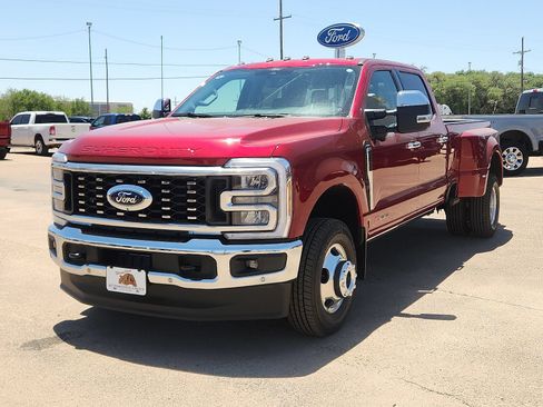 New 2026 Ford F350 Lariat w/ Lariat Premium Package AWD/4WD image 1