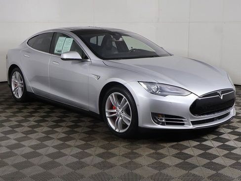 Used 2015 Tesla Model S P85D AWD/4WD image 2