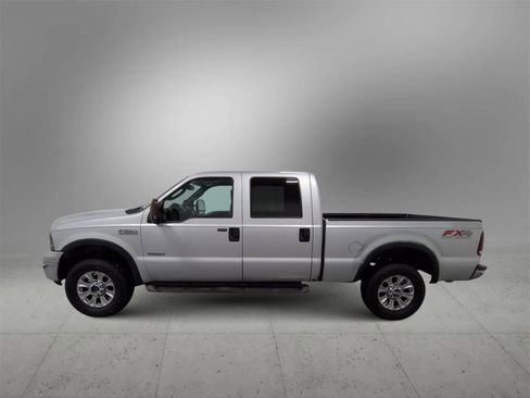 Used 2005 Ford F250 4x4 Crew Cab Super Duty image 5
