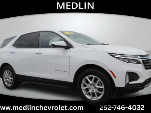 Used 2023 Chevrolet Equinox LT FWD image 1
