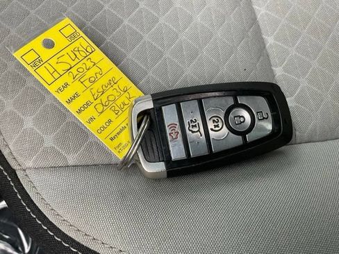Used 2023 Ford Escape Active w/ Tech Pack #1 AWD/4WD image 48