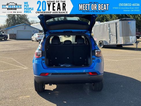 New 2026 Jeep Compass Latitude image 7