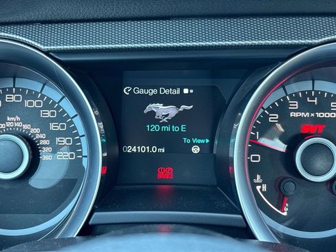 Used 2013 Ford Mustang Shelby GT500 RWD image 17