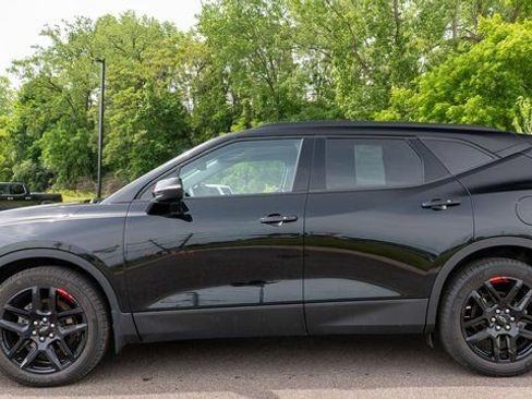 Used 2024 Chevrolet Blazer LT w/ Redline Edition AWD/4WD image 9