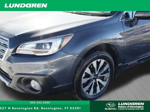 Used 2017 Subaru Outback 2.5i Limited image 43