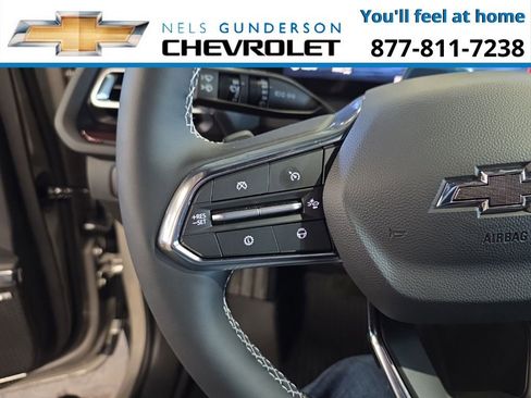 New 2026 Chevrolet Traverse Z71 w/ Enhanced Driving Package AWD/4WD image 33