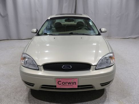 Used 2006 Ford Taurus SEL FWD image 8