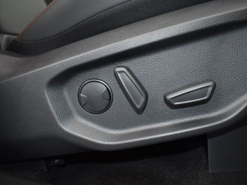 Used 2025 Ford Ranger Raptor image 33