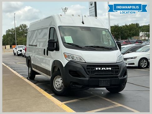 Used 2023 RAM ProMaster 2500 FWD image 1