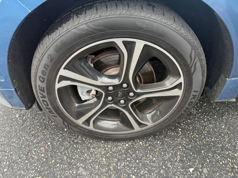 Used 2019 Ford Edge ST w/ Equipment Group 401A image 29