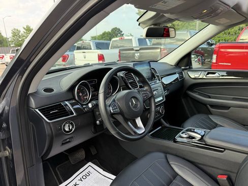 Used 2017 Mercedes-Benz GLS 450 4MATIC image 6