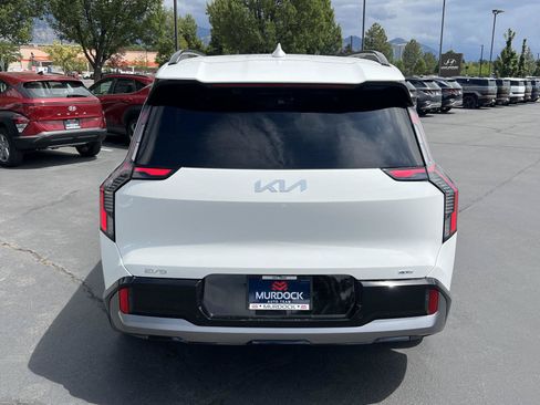 Used 2024 Kia EV9 GT-Line AWD/4WD image 9