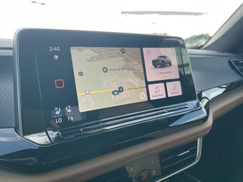 New 2026 Volkswagen Atlas Cross Sport SEL R-Line image 9