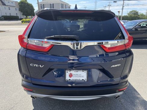 Used 2018 Honda CR-V Touring image 6