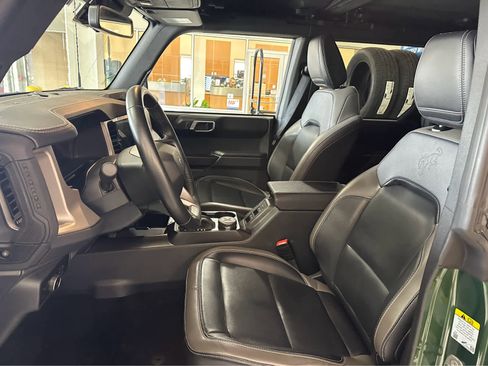 Used 2025 Ford Bronco Outer Banks AWD/4WD image 21