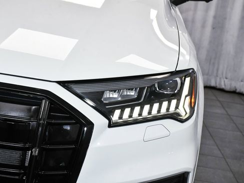Used 2021 Audi SQ7 Premium Plus w/ Executive Package image 85