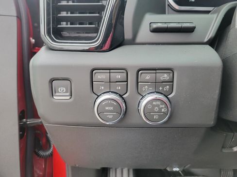 New 2026 GMC Sierra 2500 AT4 w/ AT4 Premium Plus Package image 12