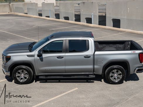 Used 2025 GMC Sierra 1500 Pro w/ Pro Value Package image 34