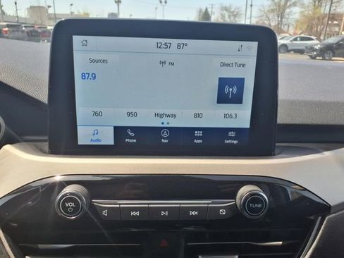 Used 2020 Ford Escape SEL image 26