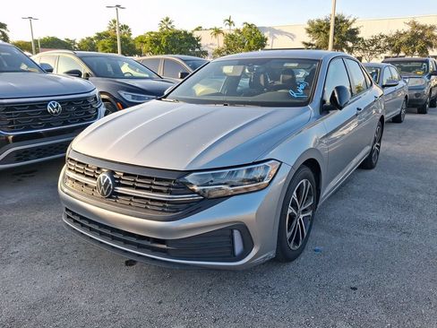 Used 2023 Volkswagen Jetta Sport FWD image 5