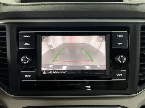 Used 2022 Volkswagen Atlas SE image 14