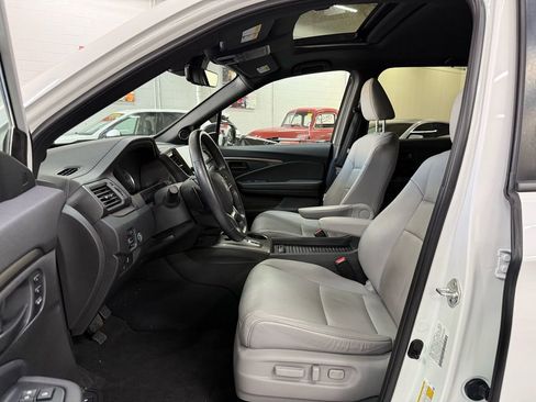 Used 2022 Honda Passport EX-L image 11