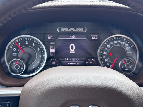 Used 2020 RAM 2500 Laramie AWD/4WD image 15