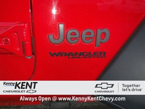 Used 2021 Jeep Wrangler Unlimited Rubicon image 13