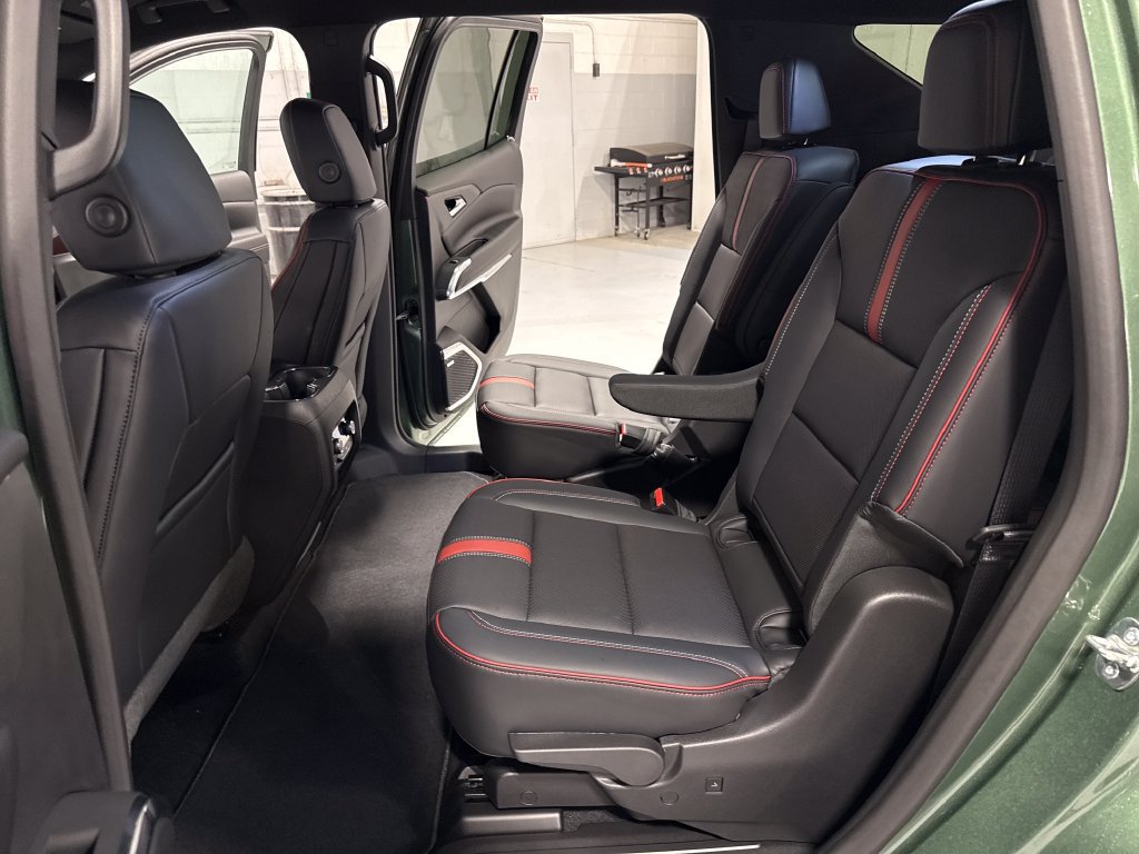 New 2027 Chevrolet Traverse RS AWD/4WD image 37