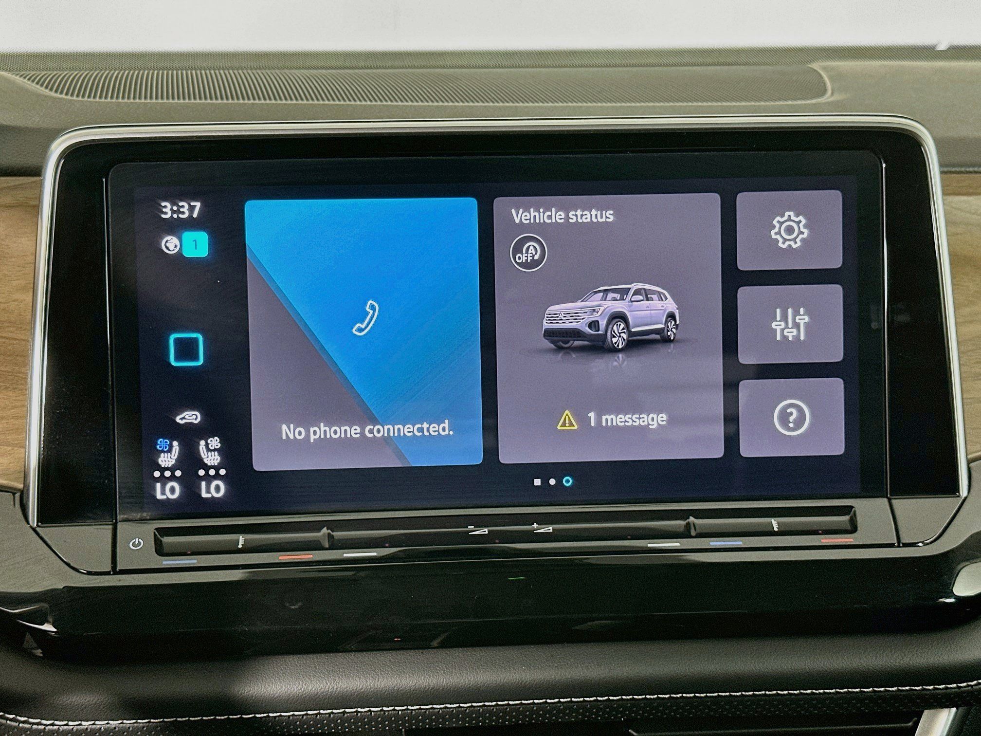 Used 2025 Volkswagen Atlas SE FWD image 21