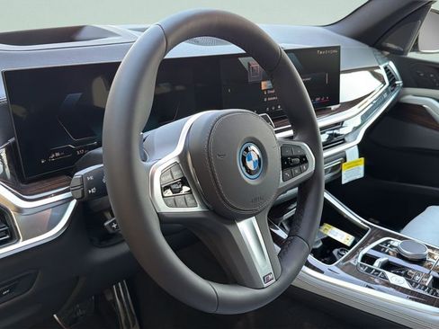 New 2026 BMW X5 xDrive50e AWD/4WD image 9